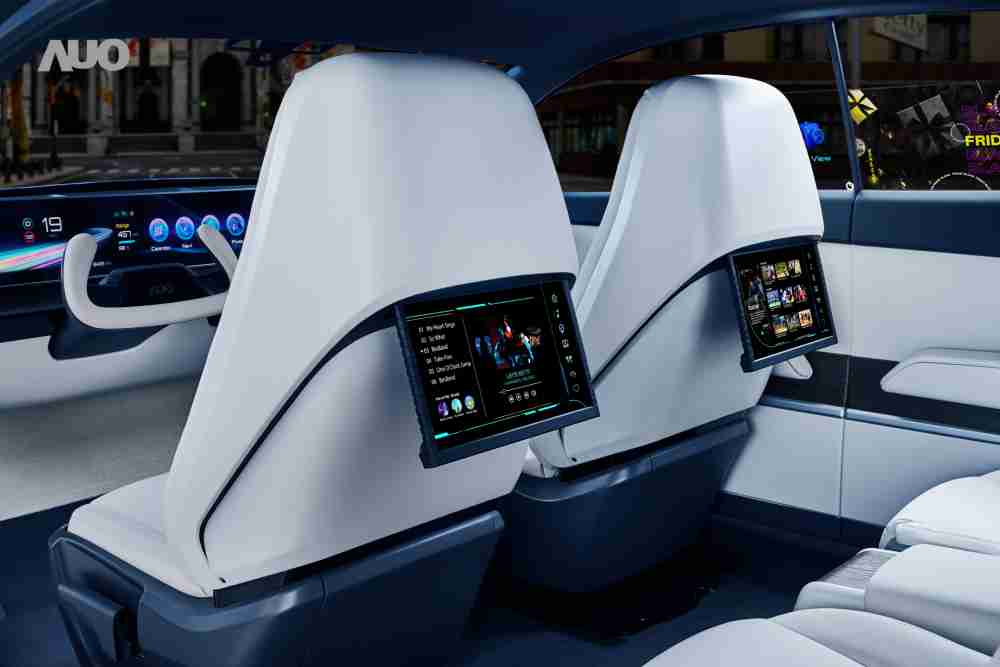 PA直营将于CES 展示全新Smart Cockpit 2024，，可紧密串连使用者多元需求，，，，并革新座舱内部的应用和设计，，，带来身历其境且引人入胜的视觉飨宴，，，满足驾乘人员的全方位体验