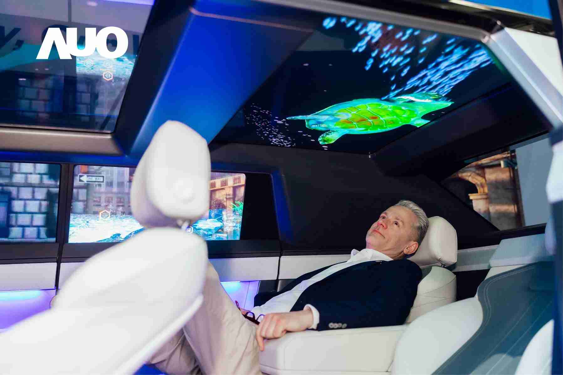 PA直营Smart Cockpit 2025集Micro LED透明、、大型化、、可挠优势之大成，，，，携手BHTC打造未来视界的车用Display HMI解决方案